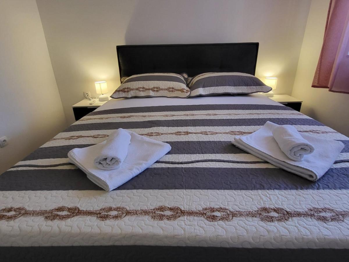 Apartments Manda Novi Vinodolski Extérieur photo